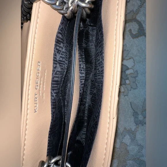 SOLD‼️ Kurt Geiger Kensington Camel - Picture 10 of 14